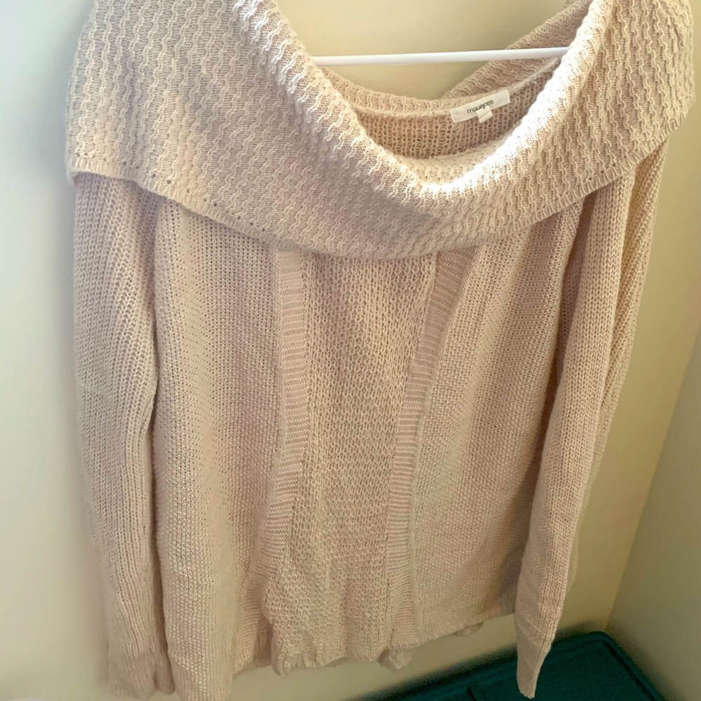 Maurices Size L Sweater